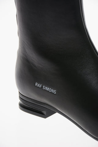 RUNNER Back Zipped Leather Chelsea Booties