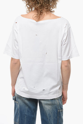 Oversized Distressed T-shirt with Application Plaqued Logo