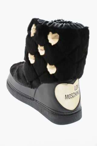 LOVE Stivali Da Neve in Ecopelliccia Con Cuori All-Over Dorati