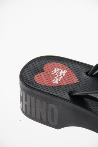 LOVE Rubber Flip Flops with Contrasting Logo 4cm