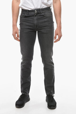 Slim-fit Denims with Metal Logoed Application 16,5cm