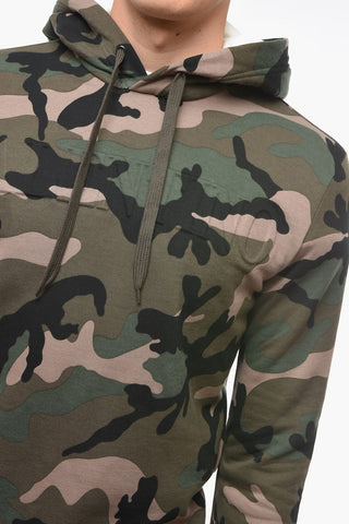 Felpa Hoodie con Motivo Camouflage e Logo in Rilievo
