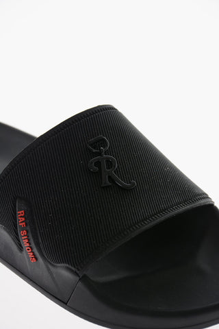 RUNNER Rubber ASTRA Slippers with Charm