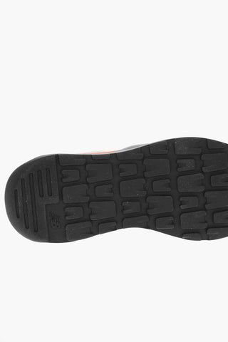 Sneakers Low-Top In Pelle Scamosciata Con Suola In Gomma
