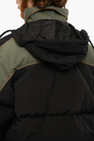 Hidden Hood Padded W-TYPE2 Puffer Jacket With Contrasting Seams