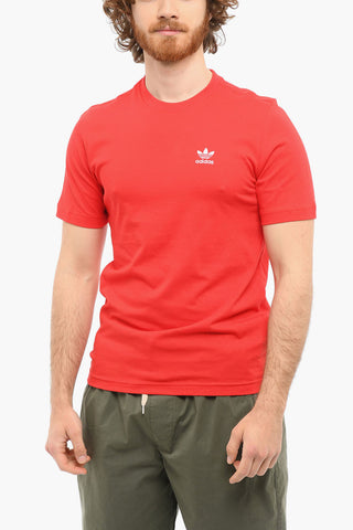Embroidered Logo ESSENTIAL Shorts Sleeved T-shirt