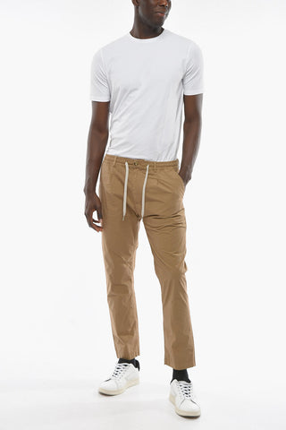 Pantaloni MITTE Carrot Fit in Cotone Stretch