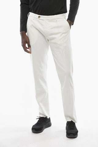Pantaloni Capri VENEZIA in Twill con Bottone Logato