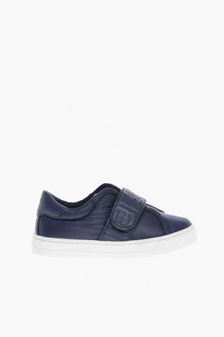 Sneakers Basse in Pelle con Chiusura in Velcro e Logo
