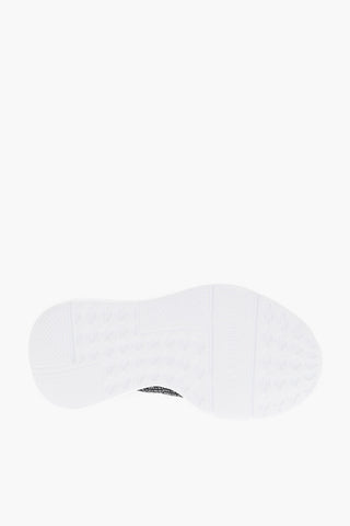 SWIFT RUN 22 Lace-up Sneakers with Side Stripes