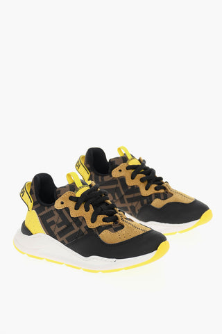 Sneakers in Pelle Allacciate con Dettaglio Logo