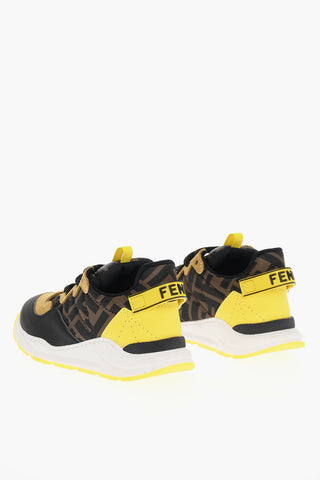 Sneakers in Pelle Allacciate con Dettaglio Logo