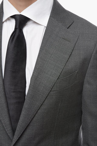 CC COLLECTION Virgin Wool RETAILORED Suit with Notch Lapel
