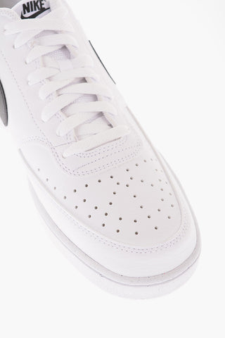 Sneakers Basse COURT VISION in Ecopelle con Dettagli a Contrasto