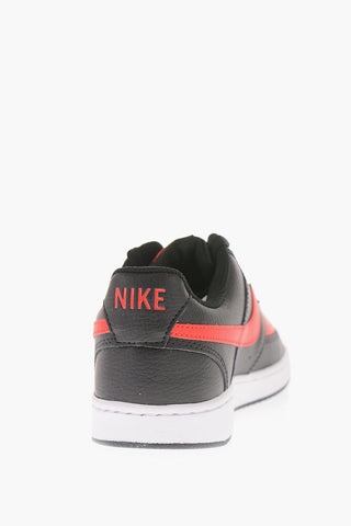 Sneakers COURT VISION LO in Pelle con Dettagli a Contrasto