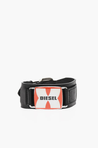 Leather A-PLAQUE Bracelet with Metal Logo