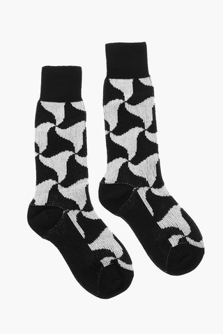 Cashmere Long Socks with WAVY STRIANGLE Motif