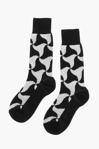 Cashmere Long Socks with WAVY STRIANGLE Motif