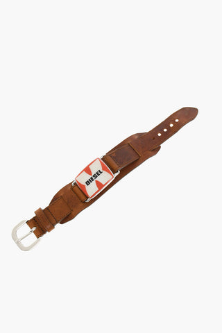 Calfskin A-PLAQUE Bracelet with Buckle