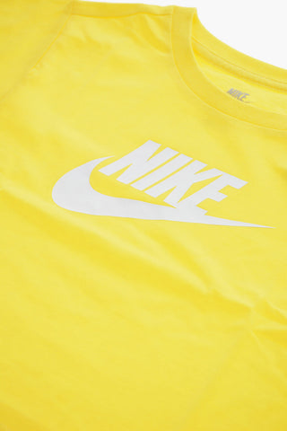 T-Shirt mit Rundhalsausschnitt und Frontlogo