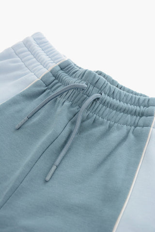 Drawstring Waist Two-Tone Shorts