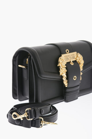 JEANS COUTURE Tasche aus Kunstleder, verziert mit übergroßer goldener Schnalle und geflochtenem Henkel