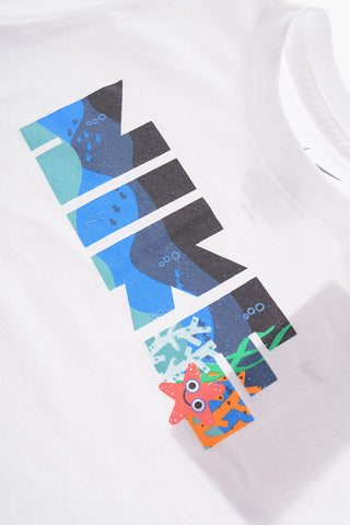 Set aus T-Shirt mit Rundhalsausschnitt und Shorts mit kontrastierenden Seitenstreifen