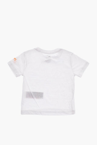 Set aus T-Shirt mit Rundhalsausschnitt und Shorts mit kontrastierenden Seitenstreifen