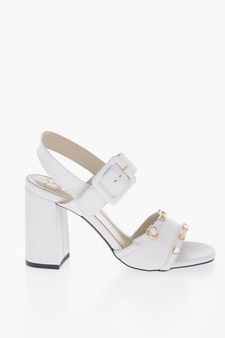LOVE Sandali in Pelle con Borchie a Forma di Cuore 9cm