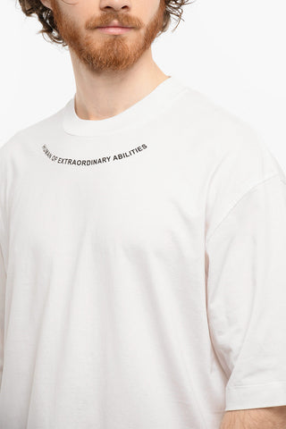 Easy Fit HUMAN OF EXTRAORDINARY ABILITIES Crew-Neck T-shirt