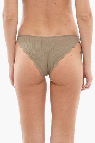 Slip Bikini in Tinta Unita con Bordo Smerlato