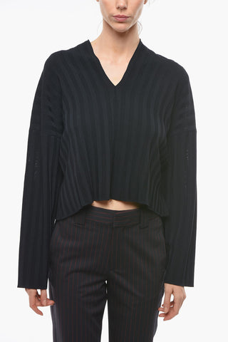 Maglia a Costine con Scollo a V
