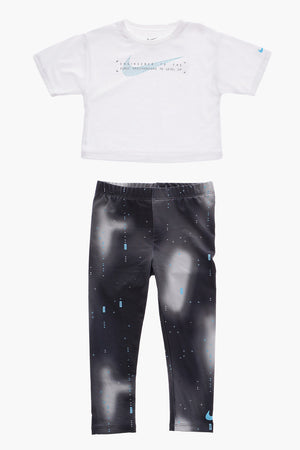 Set aus Rundhals-T-Shirt und Stretch-Leggings