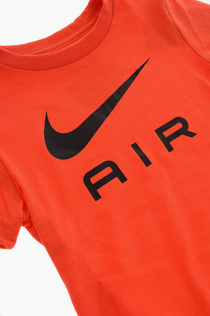 Set aus Crewneck-T-Shirt und Shorts