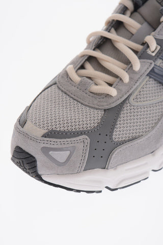 Sneakers Basse RESPONSE in Pelle e Suede con Suola a Contrasto