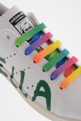 ADIDAS Sneakers Basse STAN SMIT In Ecopelle con Lacci Colorati e Logo Effetto Spray