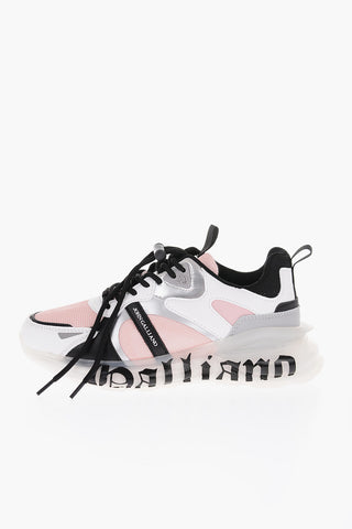 Sneakers Basse in Tessuto con Suola Logata in Stampa Gotica