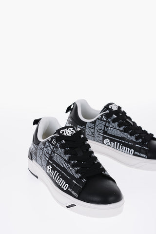Two-Tone Faux Leather Low-Top Sneakers With All-Over Lettering Print