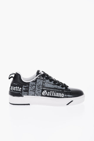 Two-Tone Faux Leather Low-Top Sneakers With All-Over Lettering Print