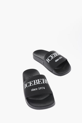 Contrasting Logo Rubber Slides