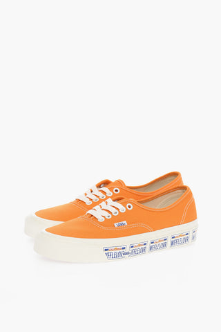 Sneakers Low-top AUTHENTIC 44 D In Tessuto