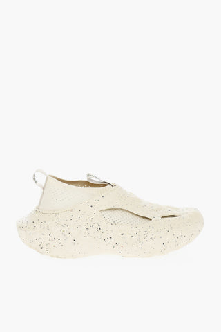 Slip-On SPONGE CRATER Sneakers With Rubber Soles