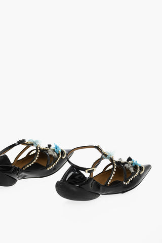 Patent Leather Pointed Sandals Embelished With Rhinestones