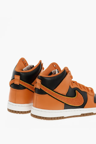 High-top Leather NIKE DUNK HI RETRO UNIVERSITY Sneakers With Chenille Logo Detail