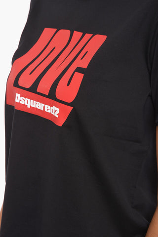 Crewneck T-shirt with LOVE Print