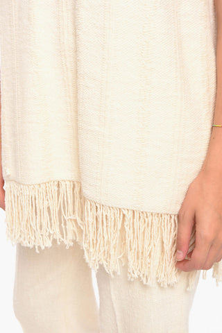 Top Smanicato in Misto Lino con Scollo a V e Frange