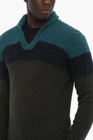 Alpaca Wool Sweather with V-neckline 
