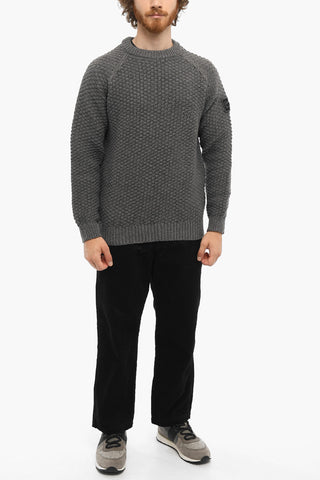 Solid Color Crew-neck Sweater with Logo Patch