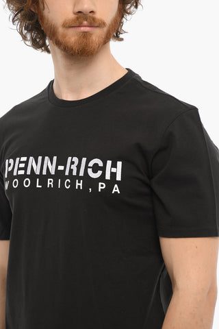 PENN-RICH Solid Color Crew-neck T-Shirt with Contrasting Logo