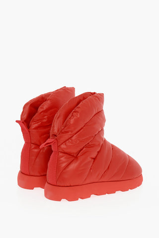 Asymmetric Padded Boots With Ruber Sole